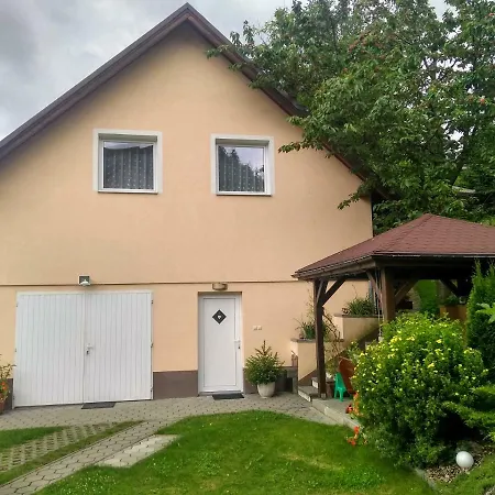 80 Apartman *